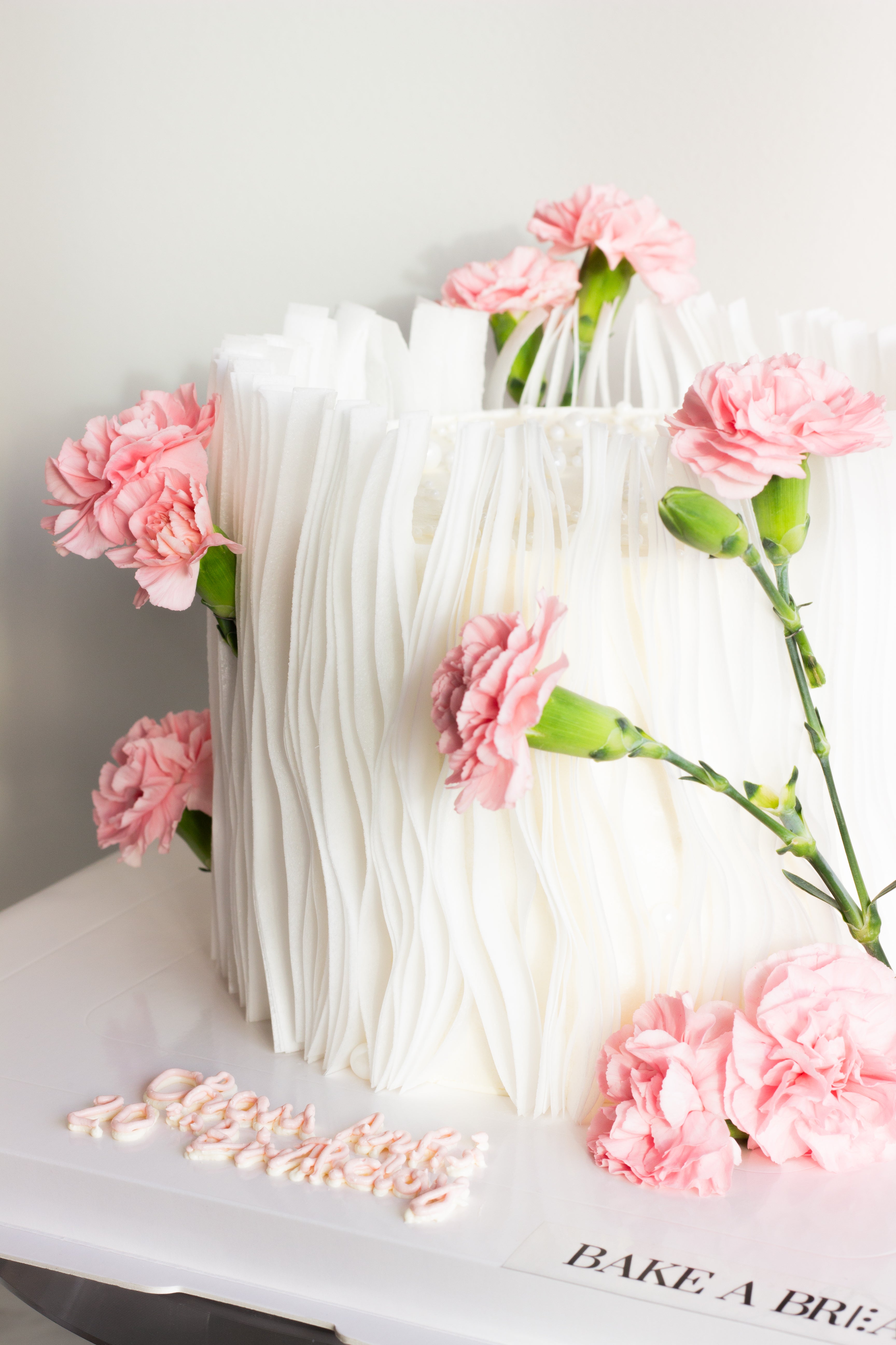 Flower cake - soft pink carnation