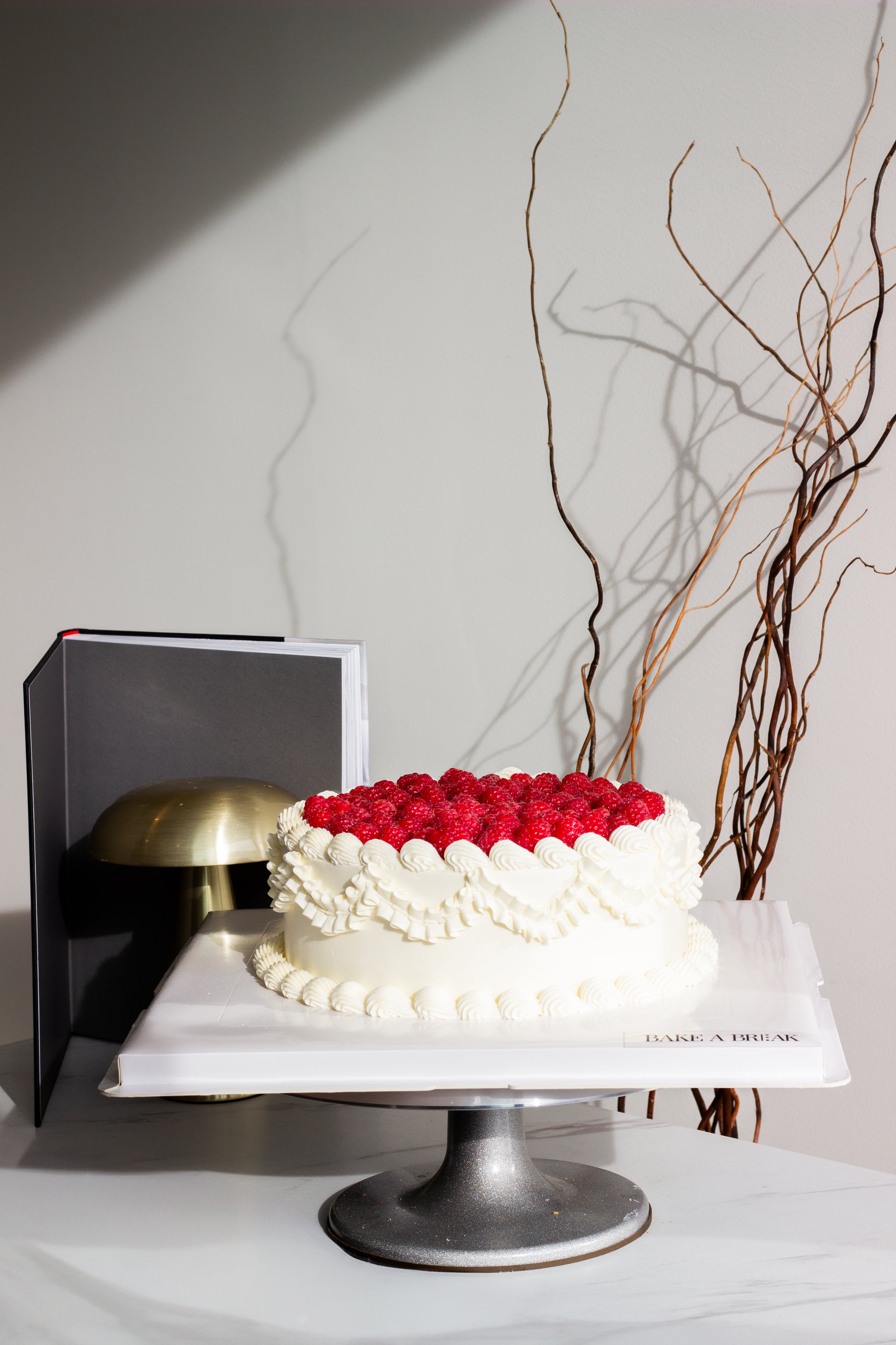 Italian Raspberry Cake
