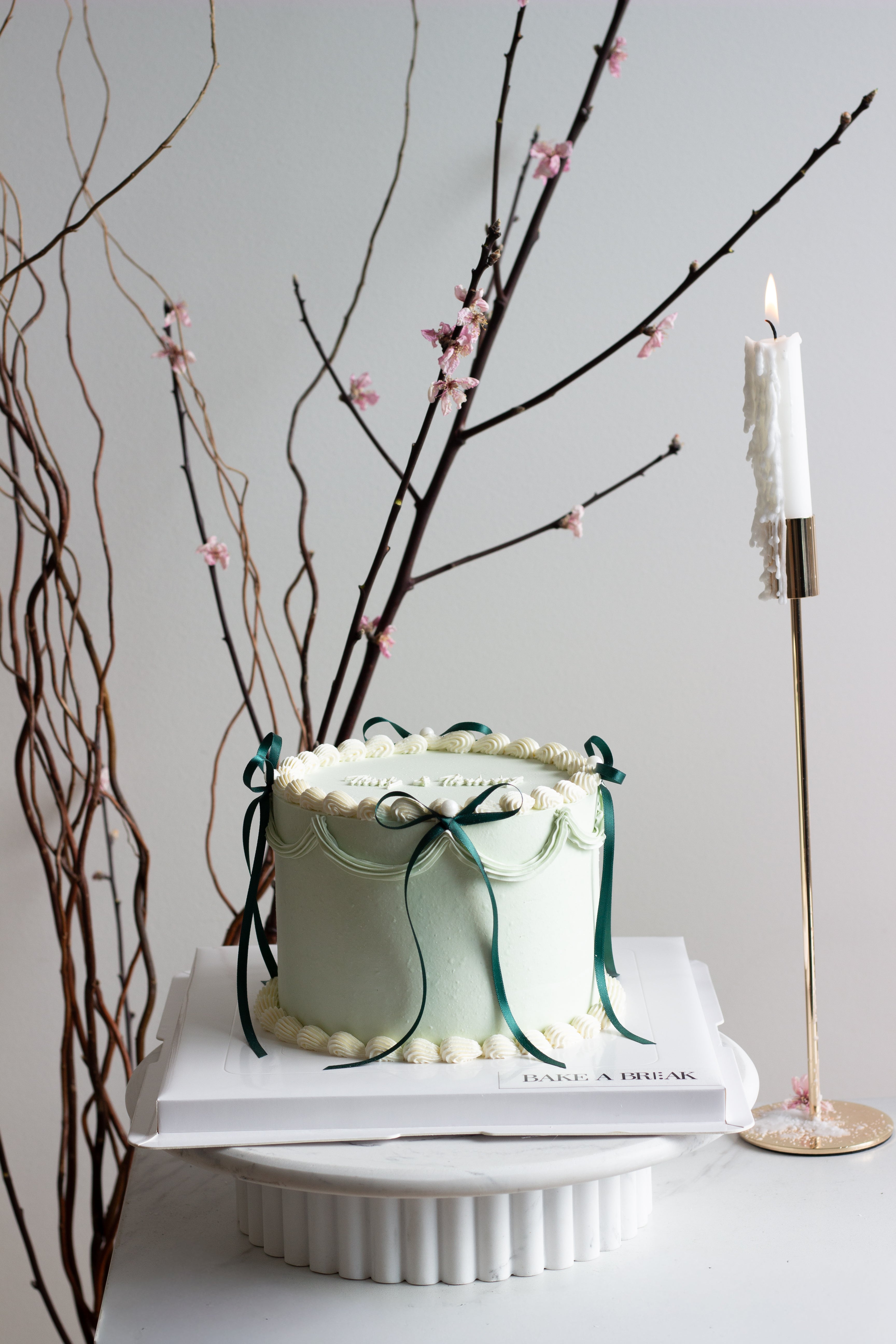 Clean Vintage (round)