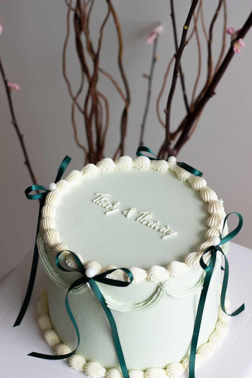 Clean Vintage (round)