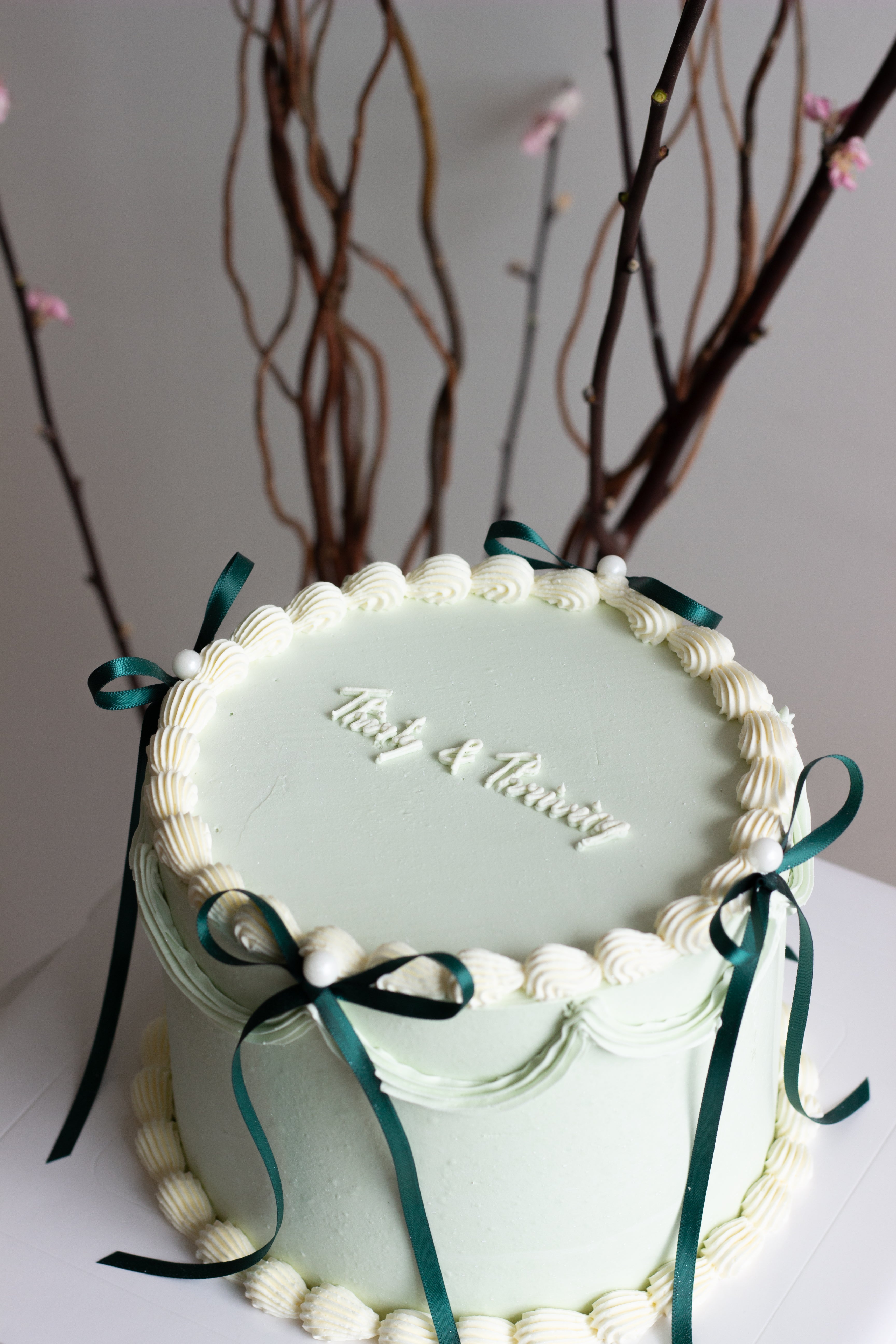 Clean Vintage (round)