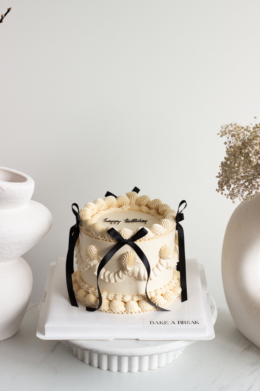 Vintage Cake (round)